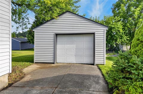 Tiny photo for 519 Creed Street, Struthers, OH 44471 (MLS # 5238855)