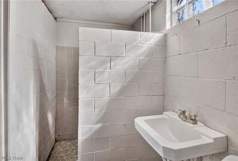 Tiny photo for 519 Creed Street, Struthers, OH 44471 (MLS # 5238855)