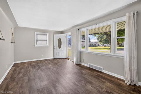 Tiny photo for 519 Creed Street, Struthers, OH 44471 (MLS # 5238855)