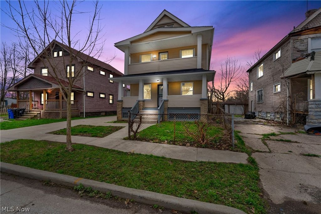 Photo of 3038 E 125th Street, Cleveland, OH 44120 (MLS # 5198786)