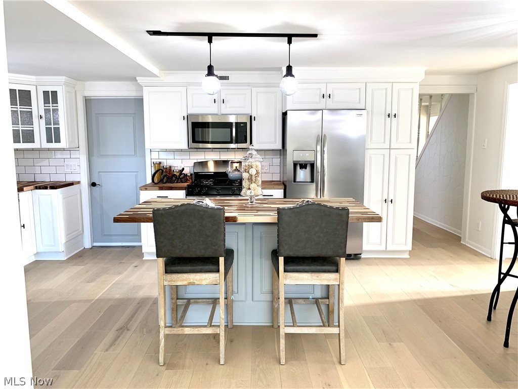 Sawyer & Hanes Cottage Grove Al - Residential