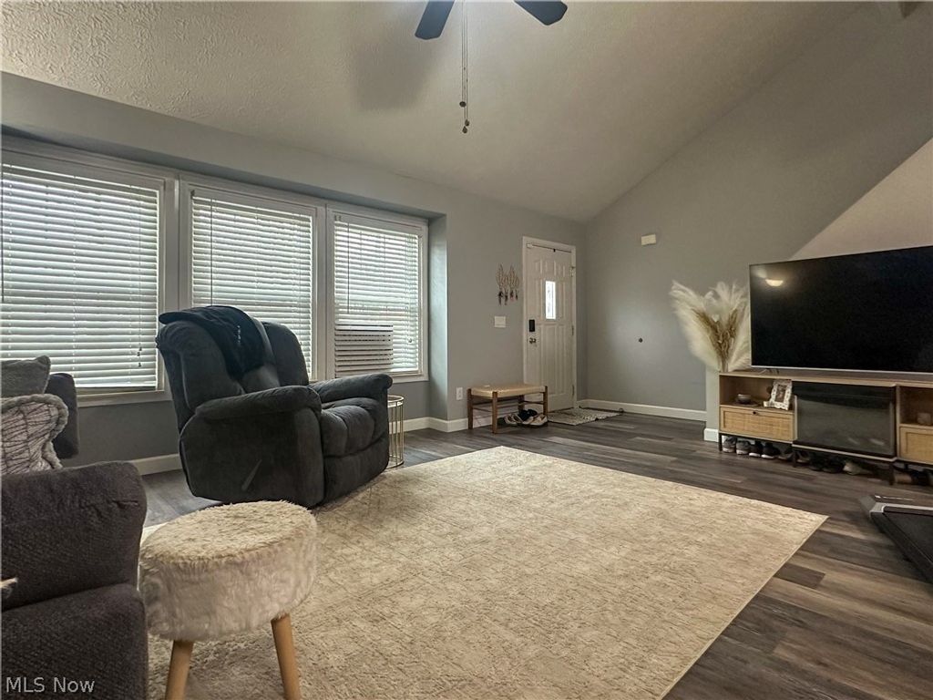 Photo of 3275 Woodland Trail #D, Cortland, OH 44410 (MLS # 5187413)