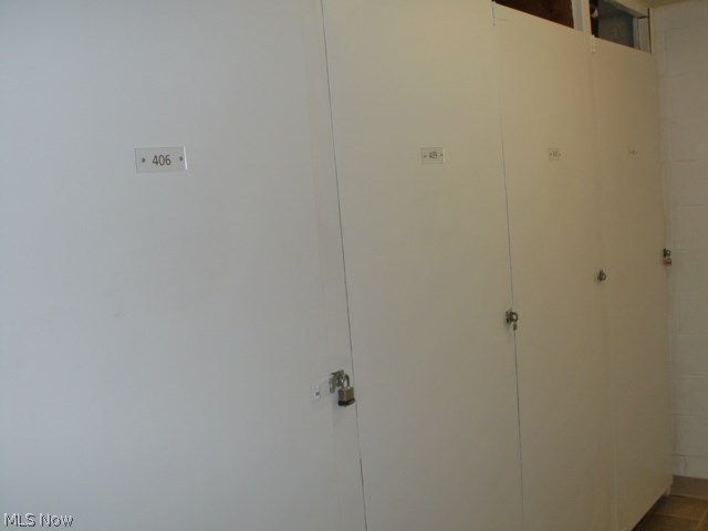 Nob Hills East Condo - Residential