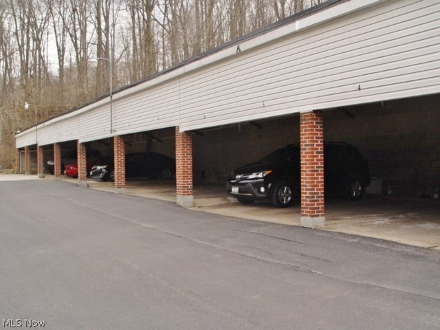 Nob Hills East Condo - Residential