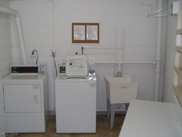 Nob Hills East Condo - Residential