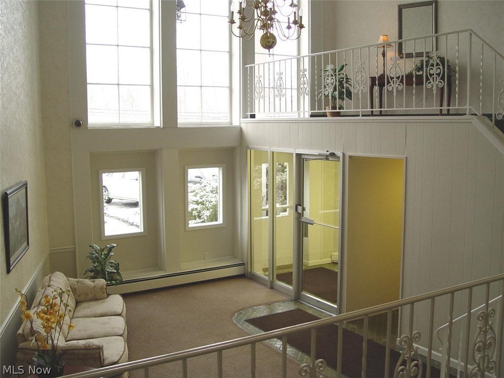 Nob Hills East Condo - Residential