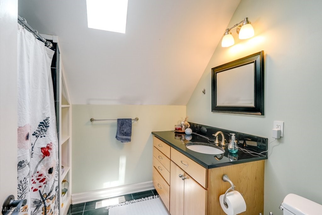 Residential Twnhse Dev/Wade Park - Residential Lease