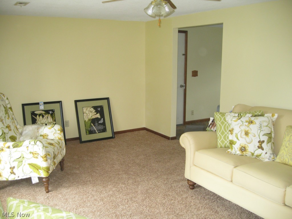 Crestmont Estate - Residential