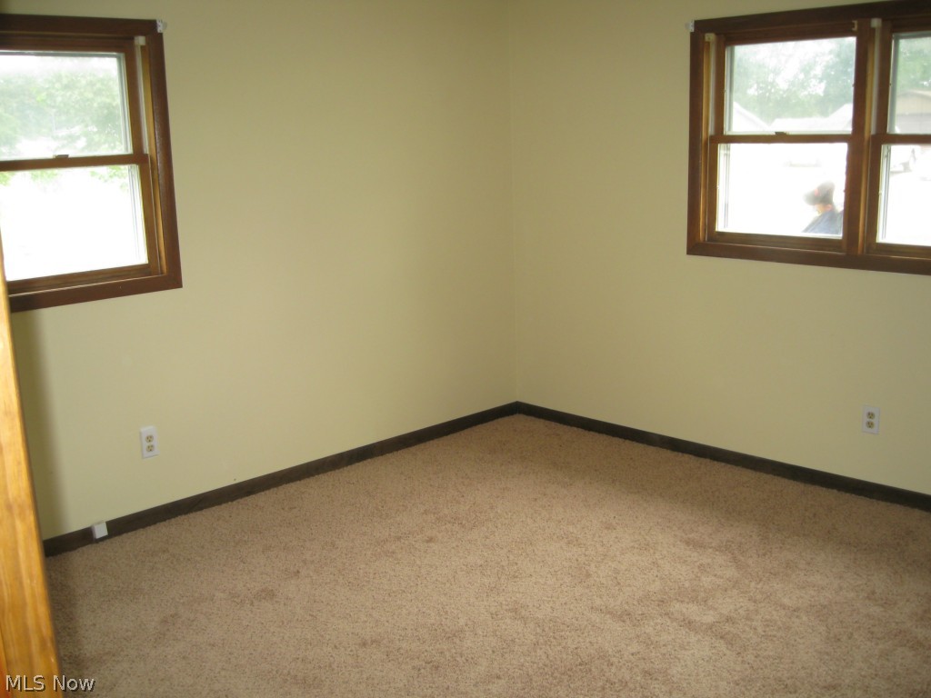 Crestmont Estate - Residential