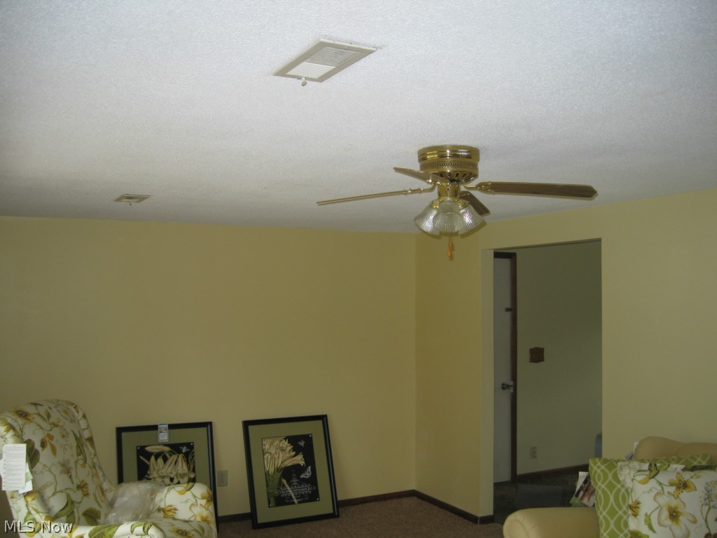 Crestmont Estate - Residential