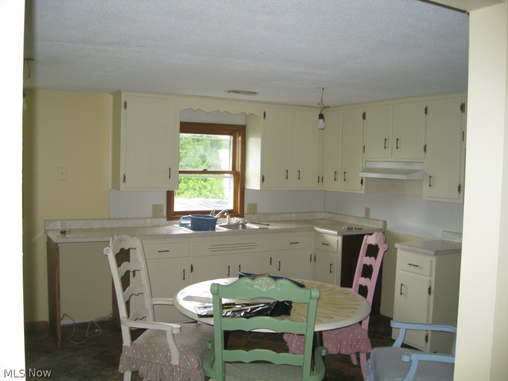 Crestmont Estate - Residential