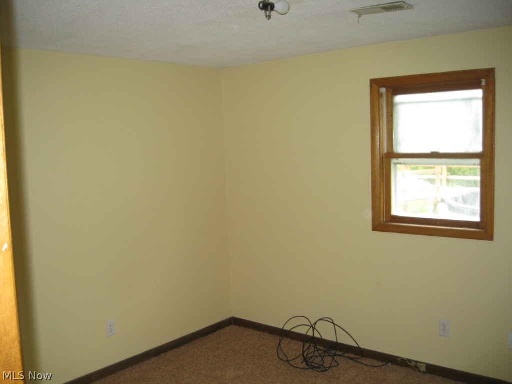 Crestmont Estate - Residential