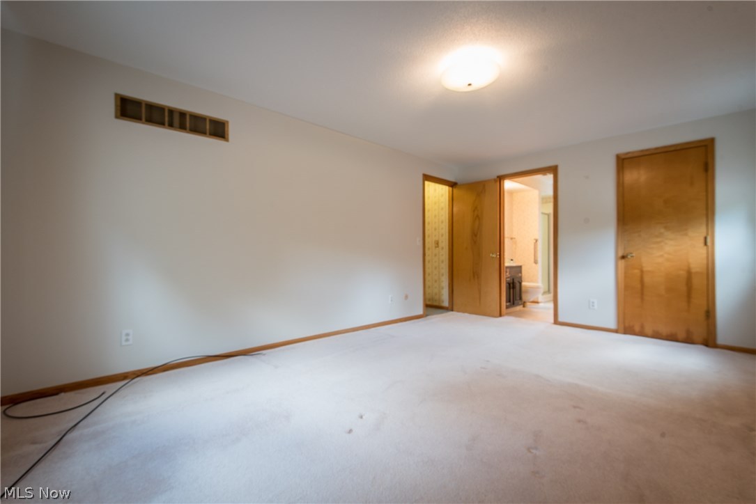 Bob-O-Link - Residential