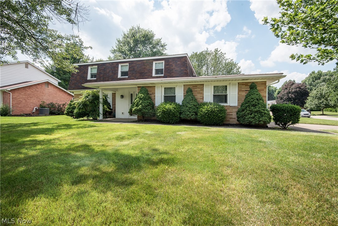 Bob-O-Link - Residential