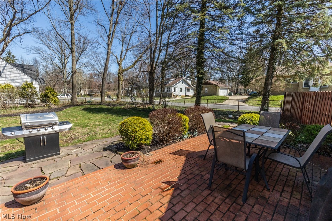 Uk Park - Residential