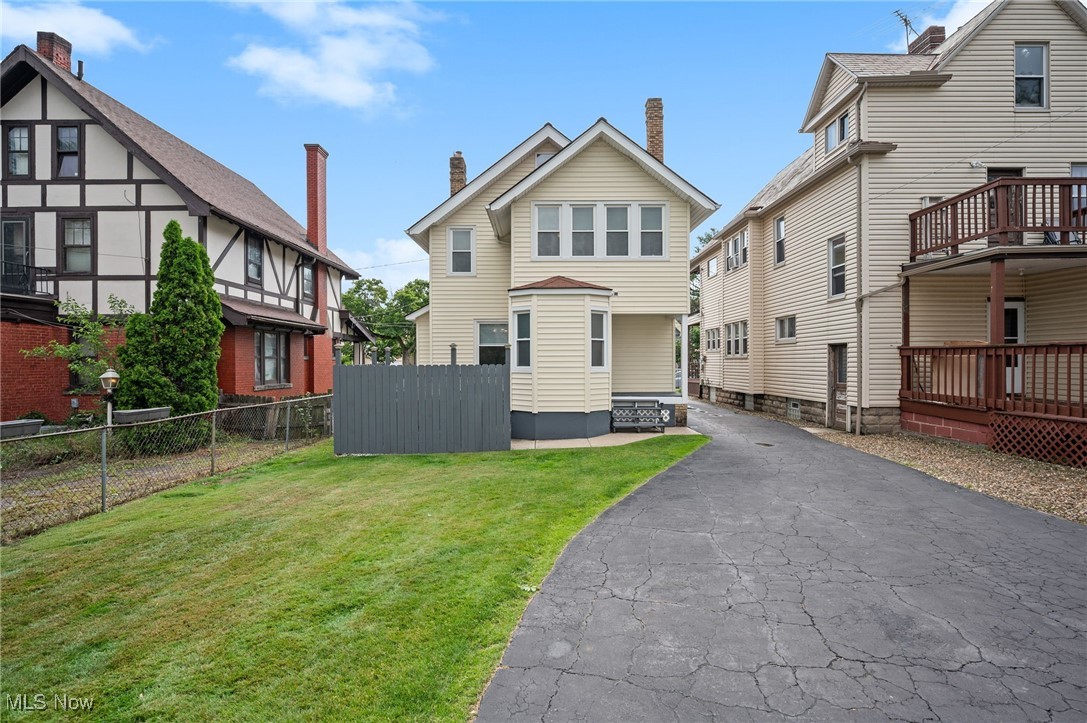 Richmond Park - Residential