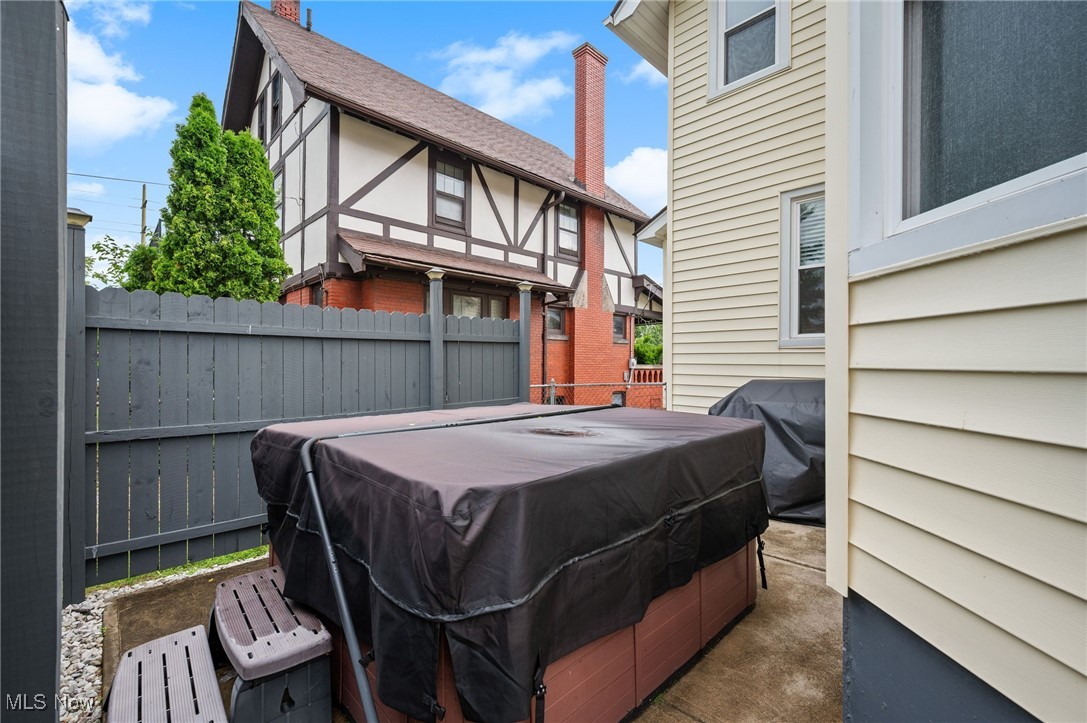 Richmond Park - Residential