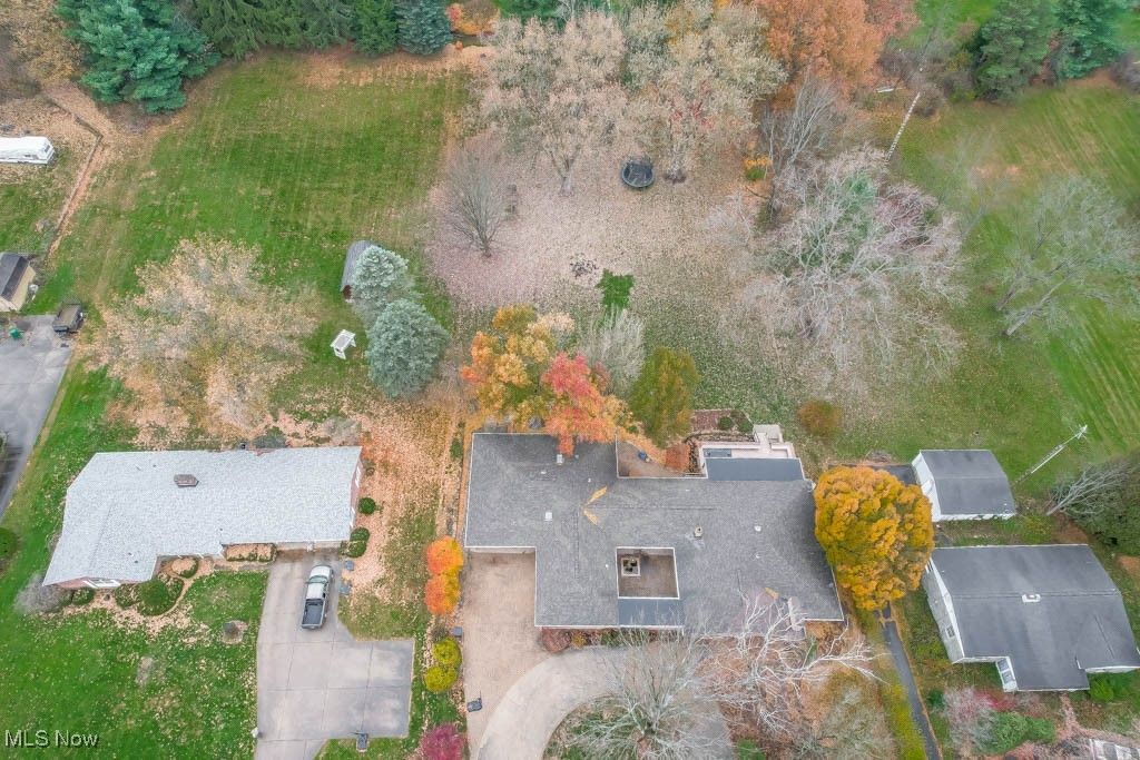 Photo of 3615 Mountview Avenue, Alliance, OH 44601 (MLS # 5183185)