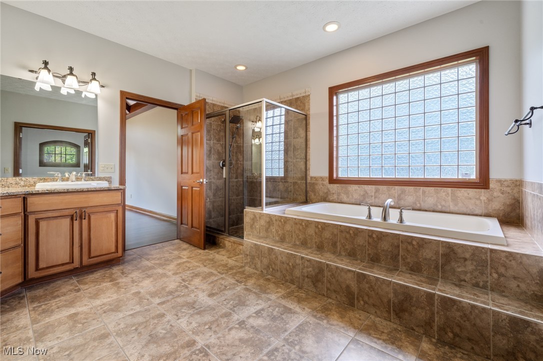 24851 Eagle Pointe Court, Columbia Station, Ohio image 17