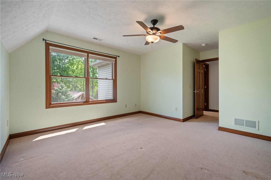 24851 Eagle Pointe Court, Columbia Station, Ohio image 32