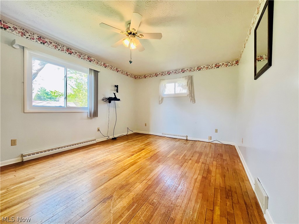 Squares Acres Sub 2 - Residential