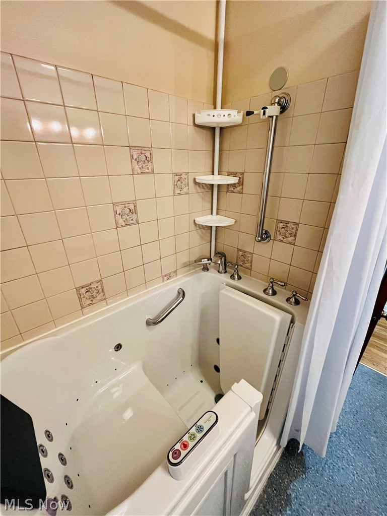 Squares Acres Sub 2 - Residential