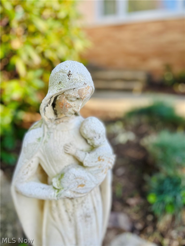 Squares Acres Sub 2 - Residential