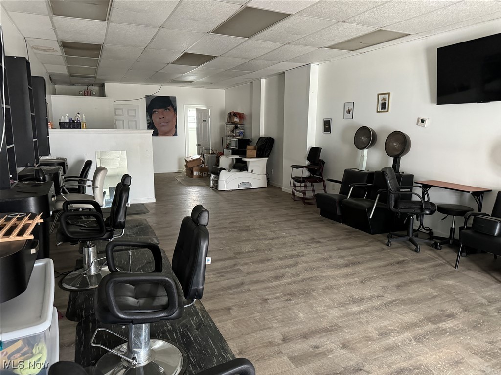 Cleveland - Commercial Sale