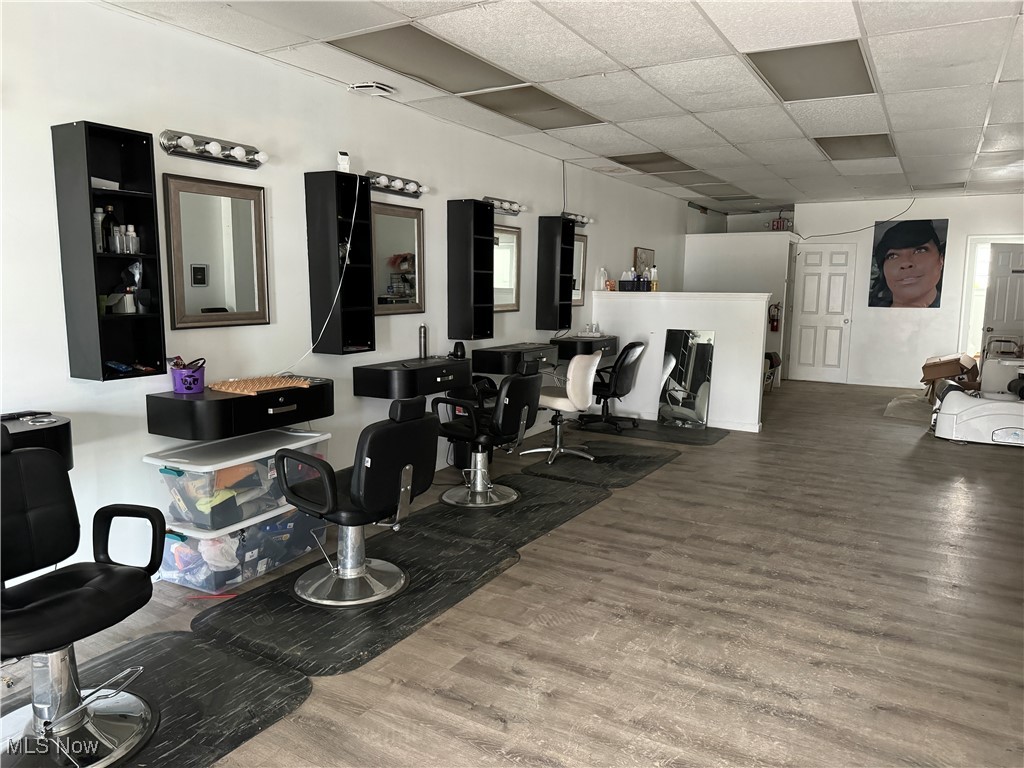 Cleveland - Commercial Sale