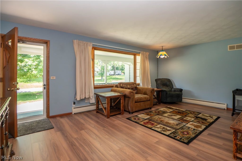 Photo of 10340 Persimmon Street NW, Canal Fulton, OH 44614 (MLS # 5215117)