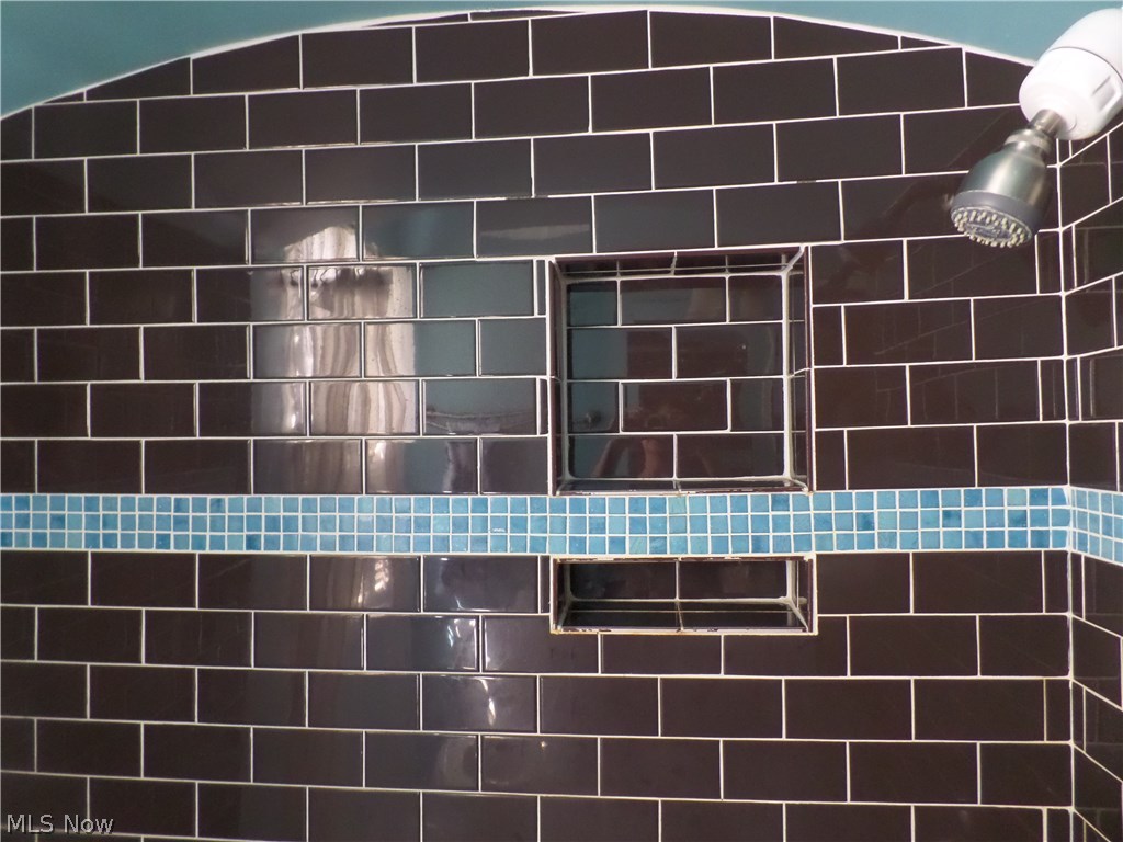 Riddle - Residential