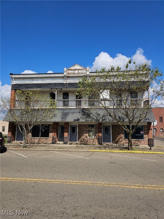 City/Coshocton - Commercial Sale