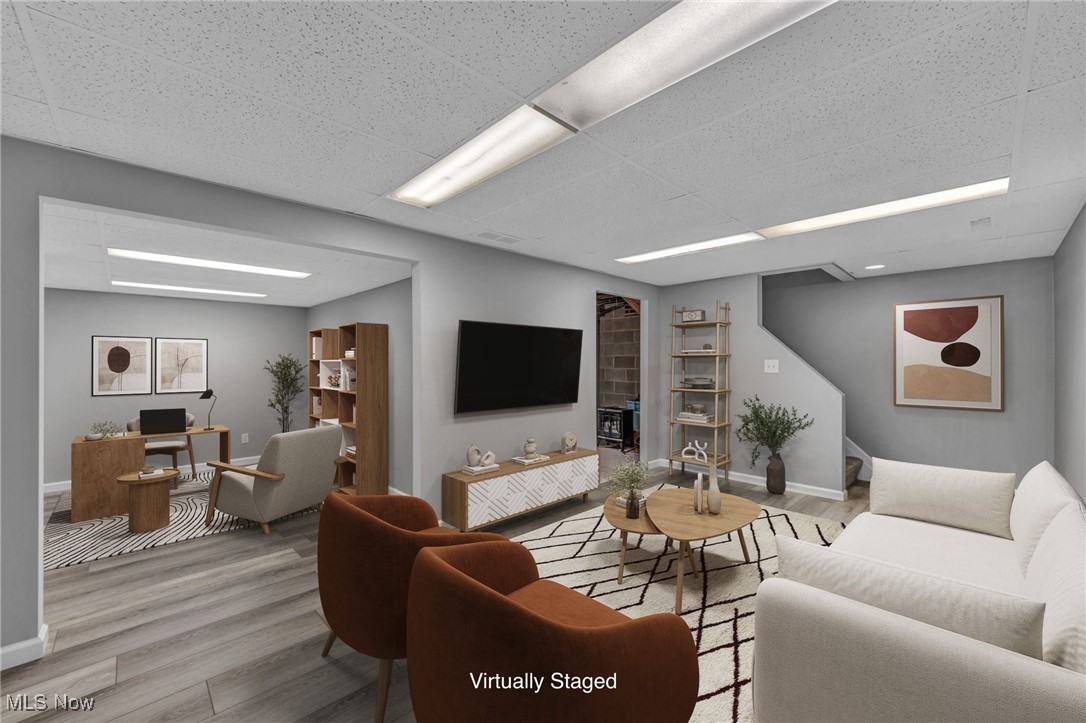 Willoughby, Ohio 44094, United States, 3 Bedrooms Bedrooms, ,2 BathroomsBathrooms,Residential,Contingent,203458