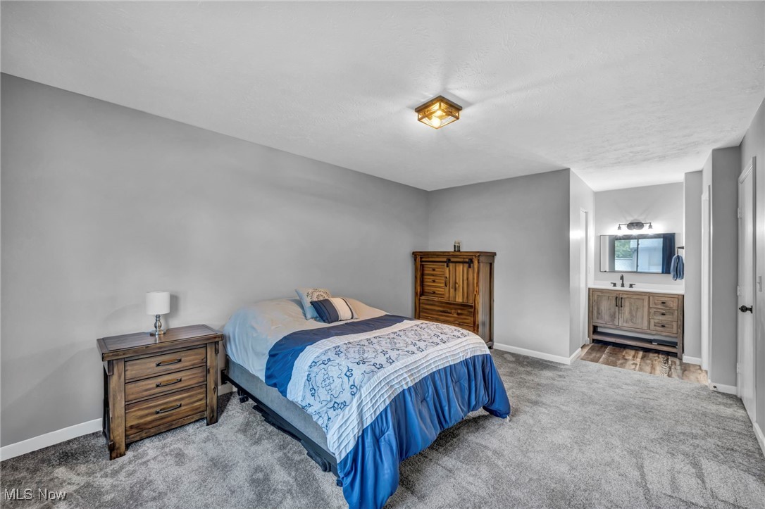 Willoughby, Ohio 44094, United States, 3 Bedrooms Bedrooms, ,2 BathroomsBathrooms,Residential,Contingent,203458