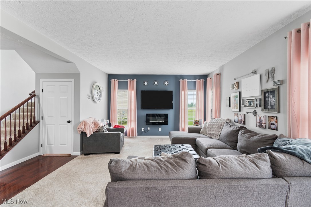 3135 Crooked Creek Circle