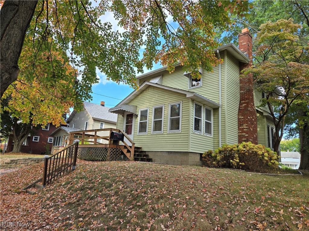 Lots of potential in this 3 bedroom colonial. Bring your talents and spruce up this affordable 1300 sq. ft. home in Massillon. Needs a clean up and fresh carpet and paint. Living room includes a woodburning fireplace and is open to the dining room and family room (or sun room). The property also offers a 2 car detached garage and a level backyard to enjoy and entertain. Conveniently located on a dead end street and is near shopping, restaurants, and Reservoir Park. Quick! Bring your offers! Sellers says let's get it sold! More pics coming soon.
