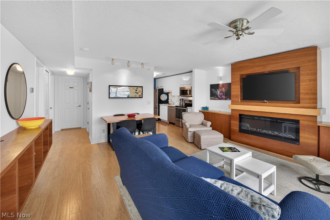 Saybrook Beach Club Condo Ph 03 - Residential