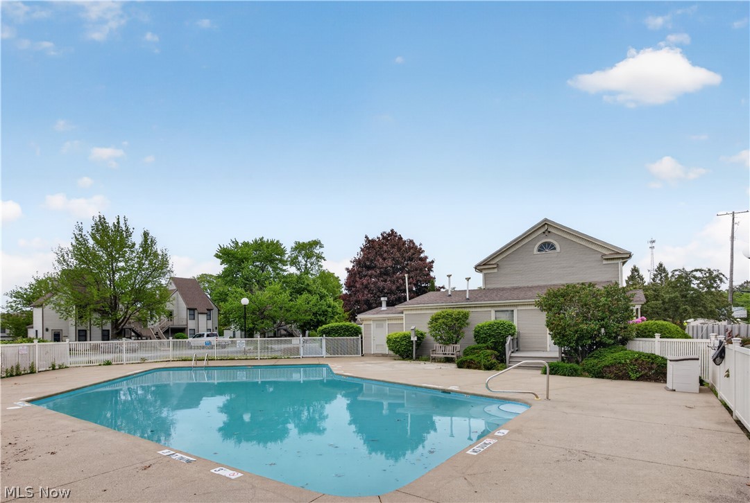 Saybrook Beach Club Condo Ph 03 - Residential