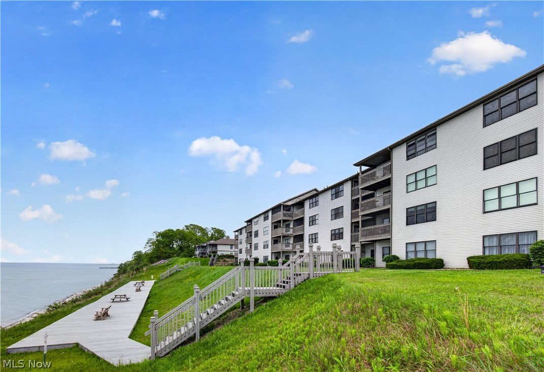 Saybrook Beach Club Condo Ph 03 - Residential