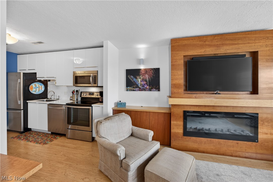 Saybrook Beach Club Condo Ph 03 - Residential