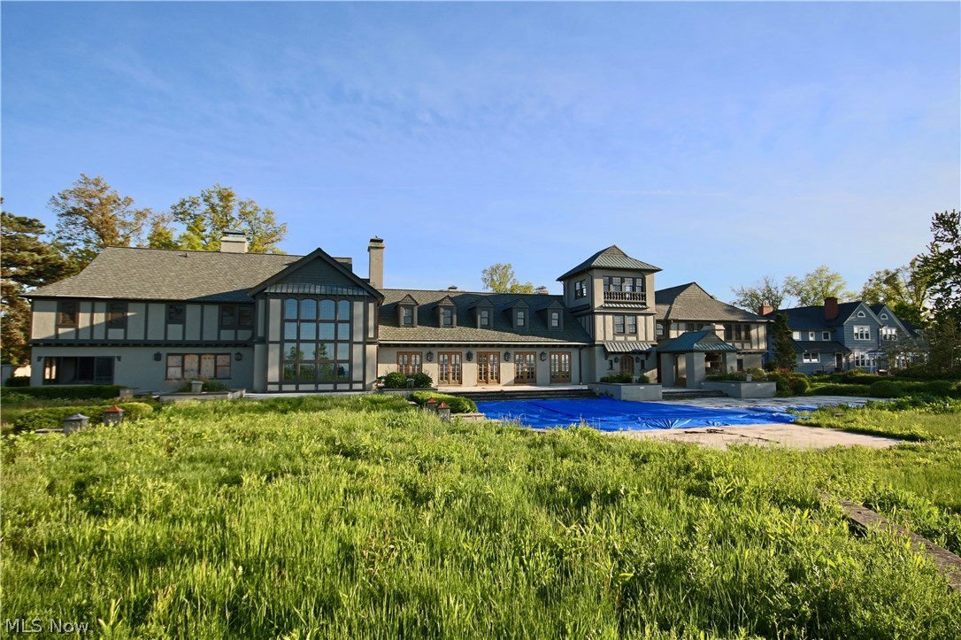 Mathew & Gilbert - Residential