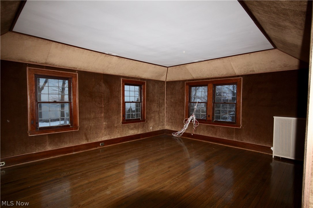 Mathew & Gilbert - Residential