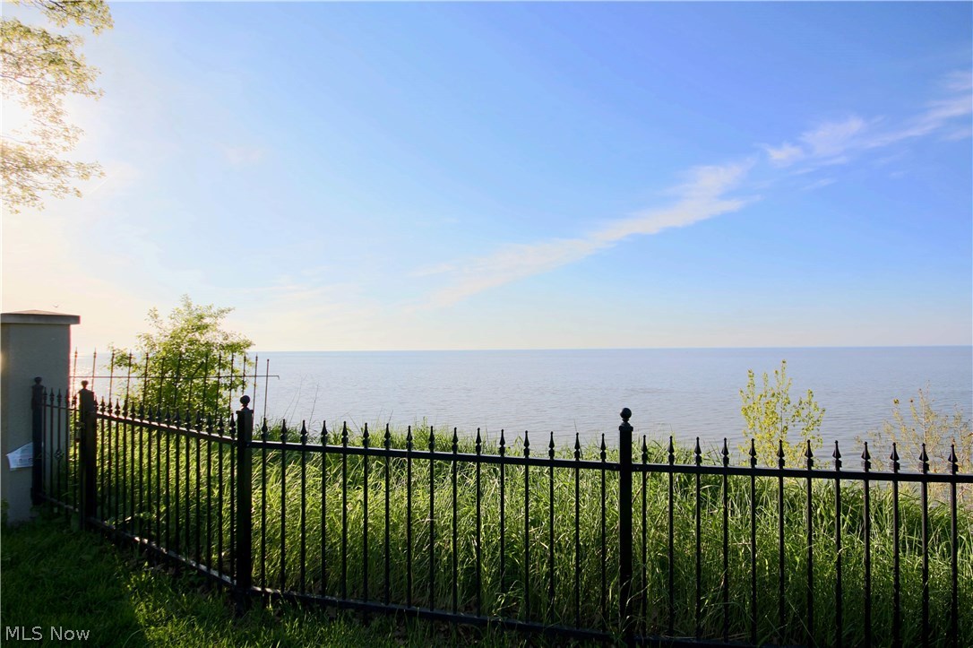 Mathew & Gilbert - Residential