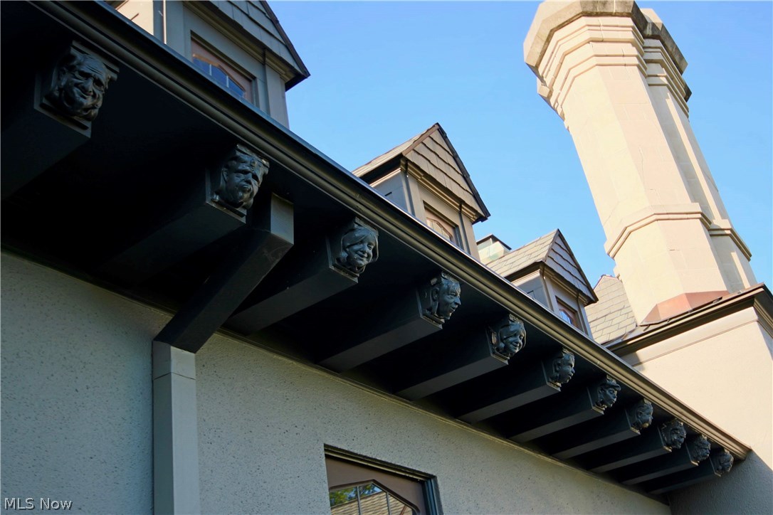 Mathew & Gilbert - Residential