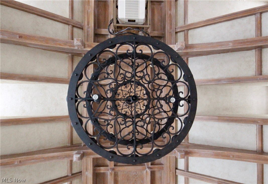 Mathew & Gilbert - Residential