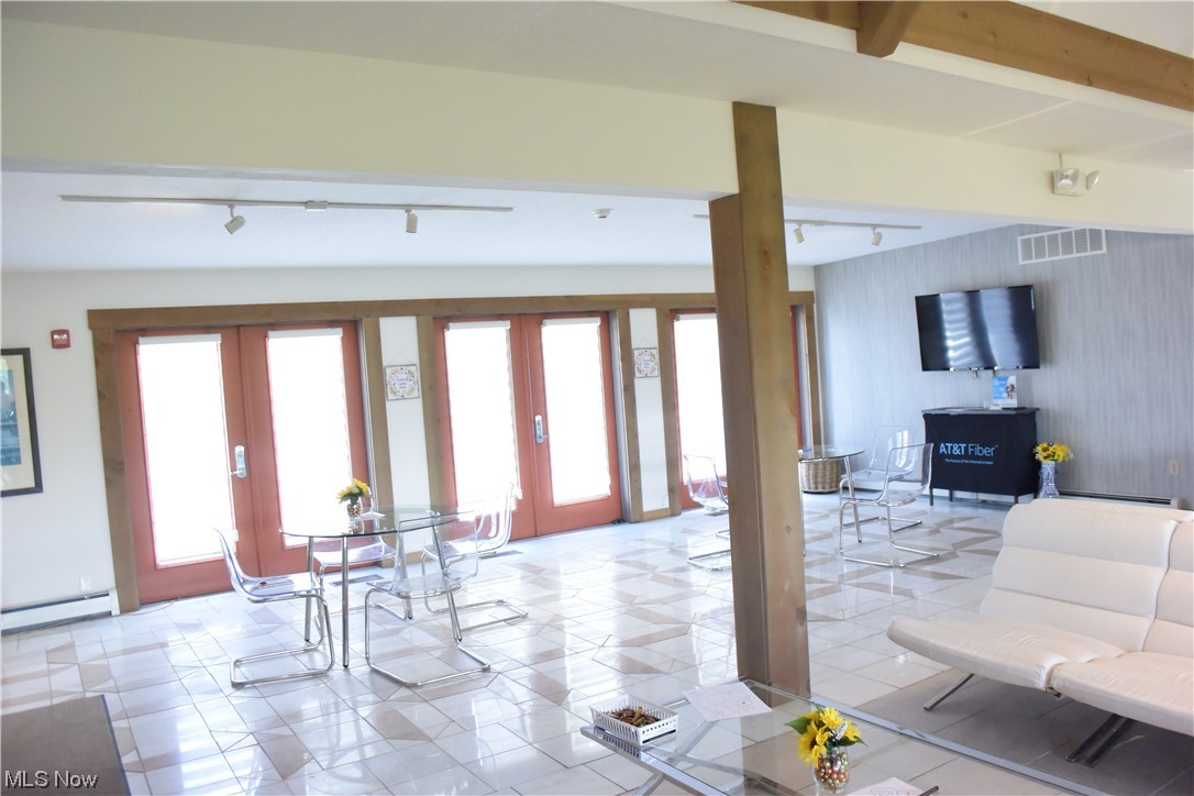 Timber Top Condo - Residential