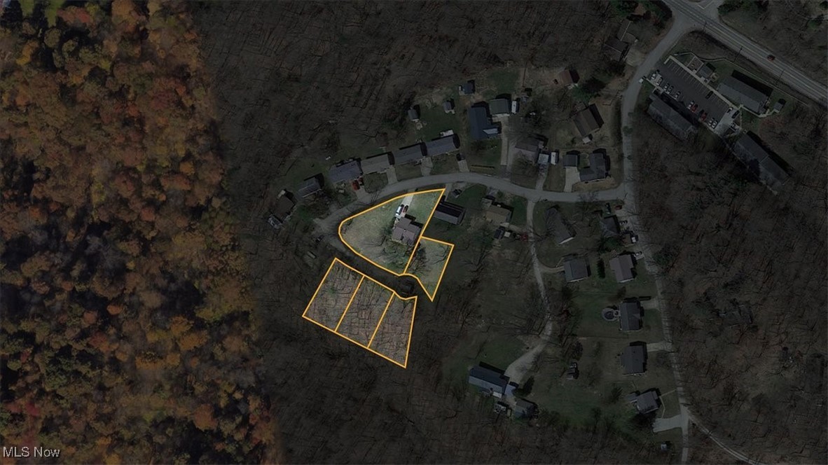 Parkersburg, West Virginia 26104, United States, 3 Bedrooms Bedrooms, ,2 BathroomsBathrooms,Residential,Active,96758