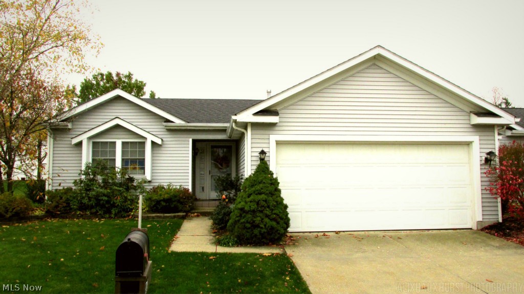 Country Scene Condo - Residential