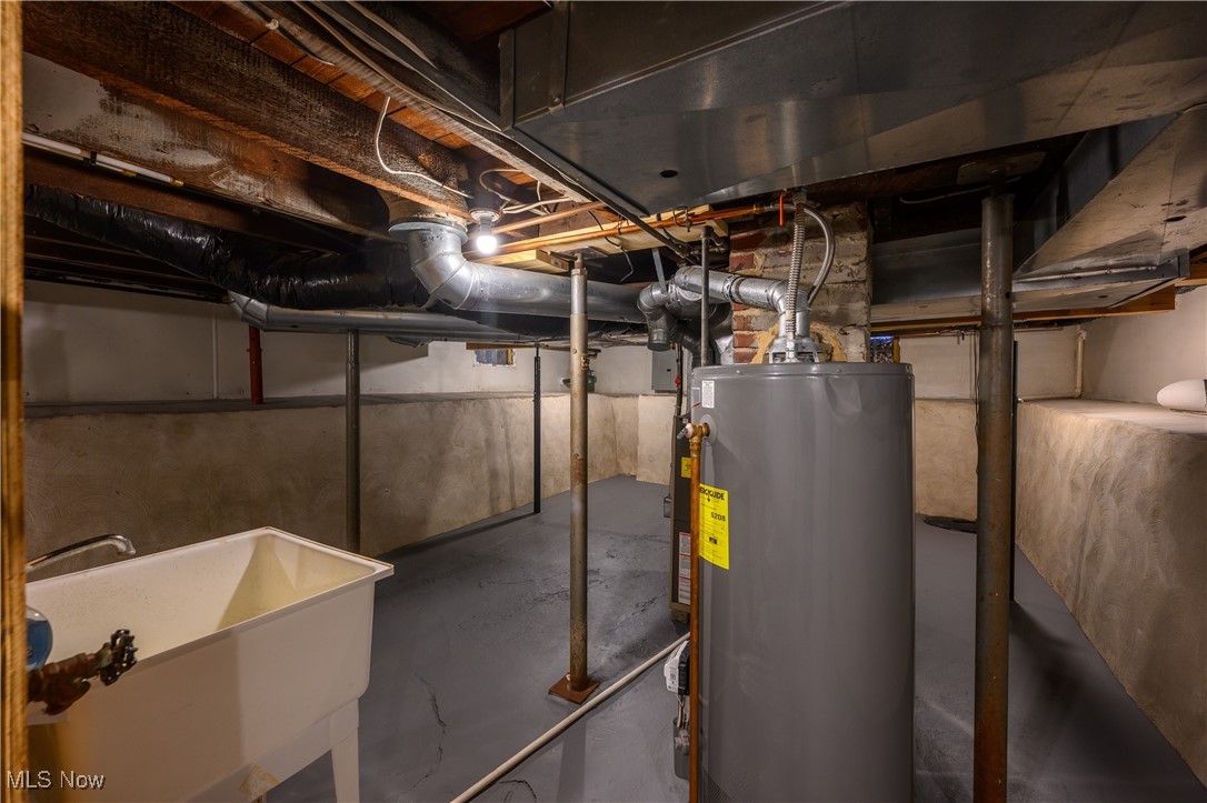 A A Moores North Barberton Al - Residential