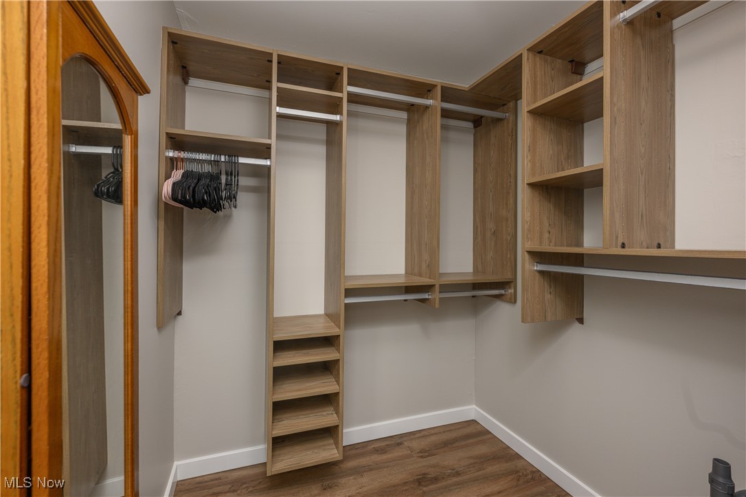 A A Moores North Barberton Al - Residential